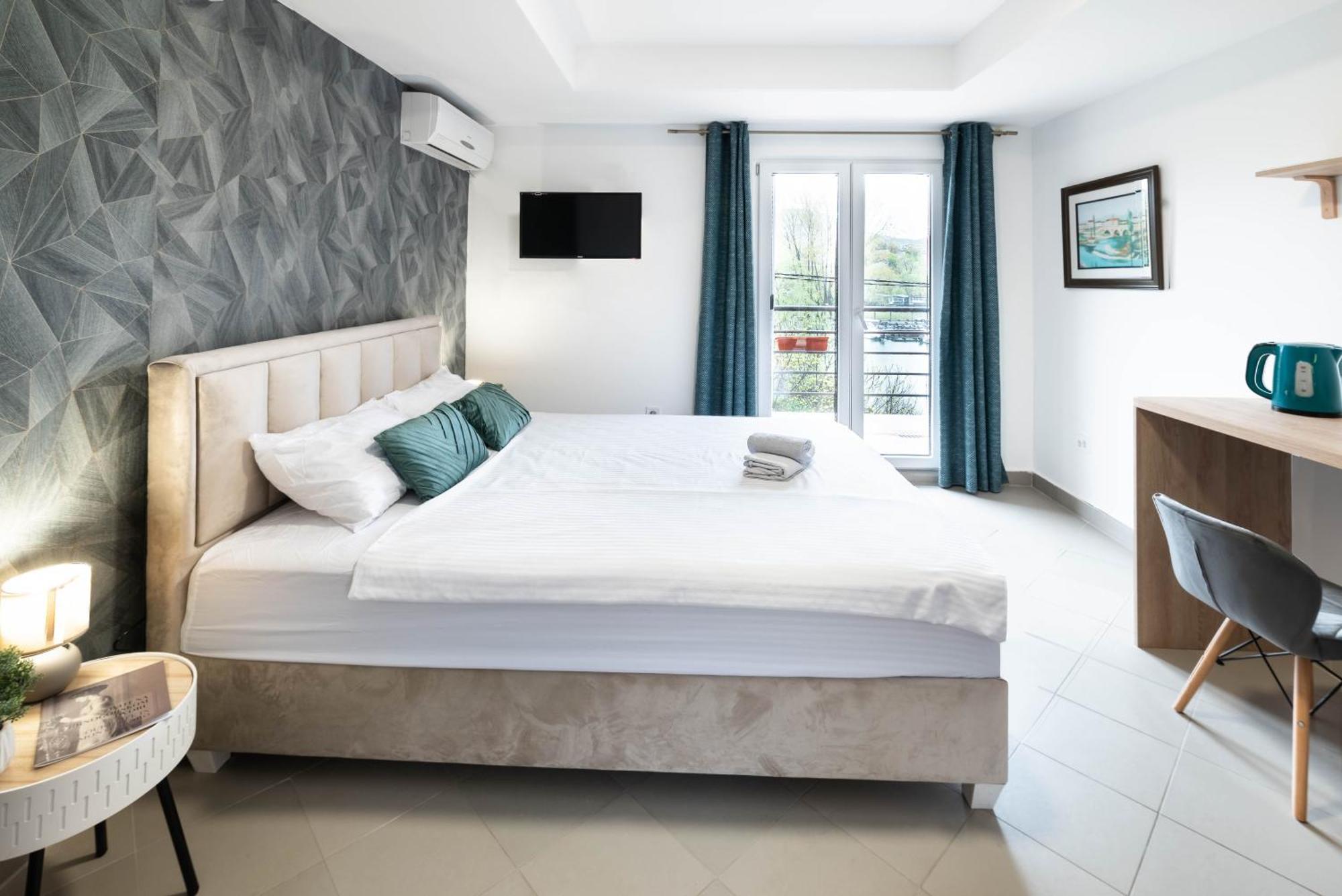 Studio Apartment Cudo Nevidjeno Karuc Exteriér fotografie
